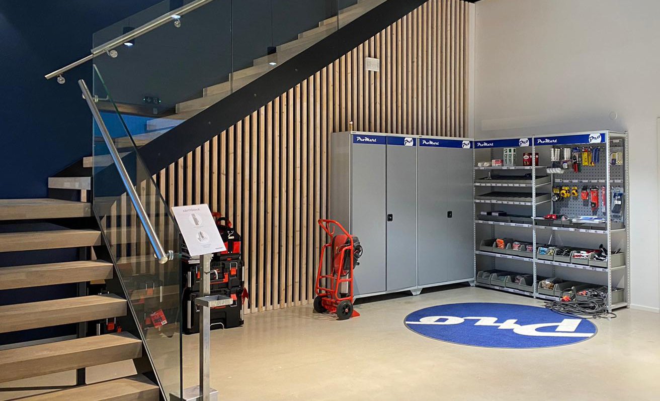 Hyllytyspalvelu-hyllyt_2